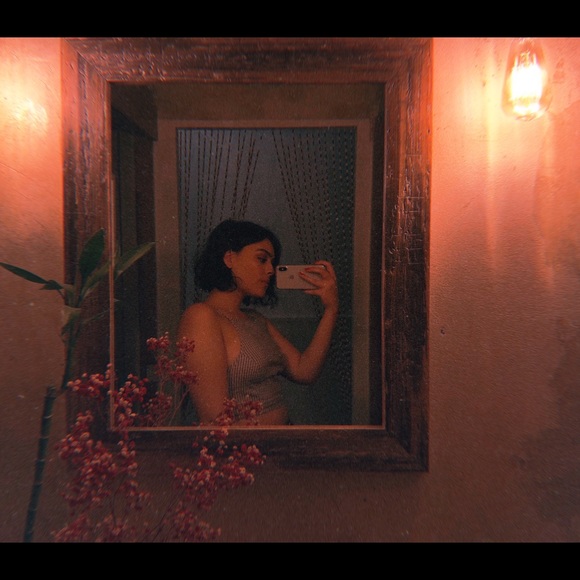 Meet your Posher, Corina - Picture 3 of 8